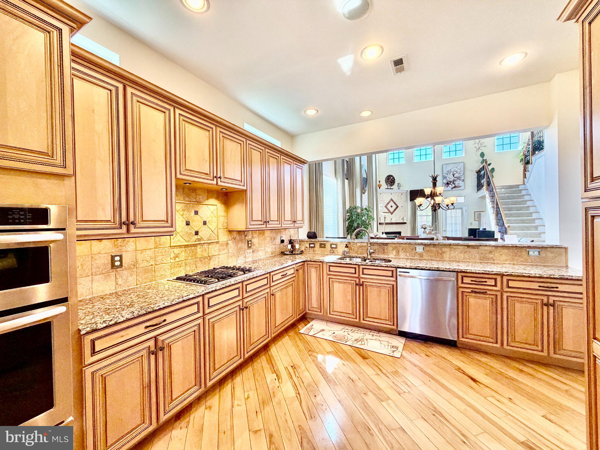 REGENCY AT YARDLEY - Residential