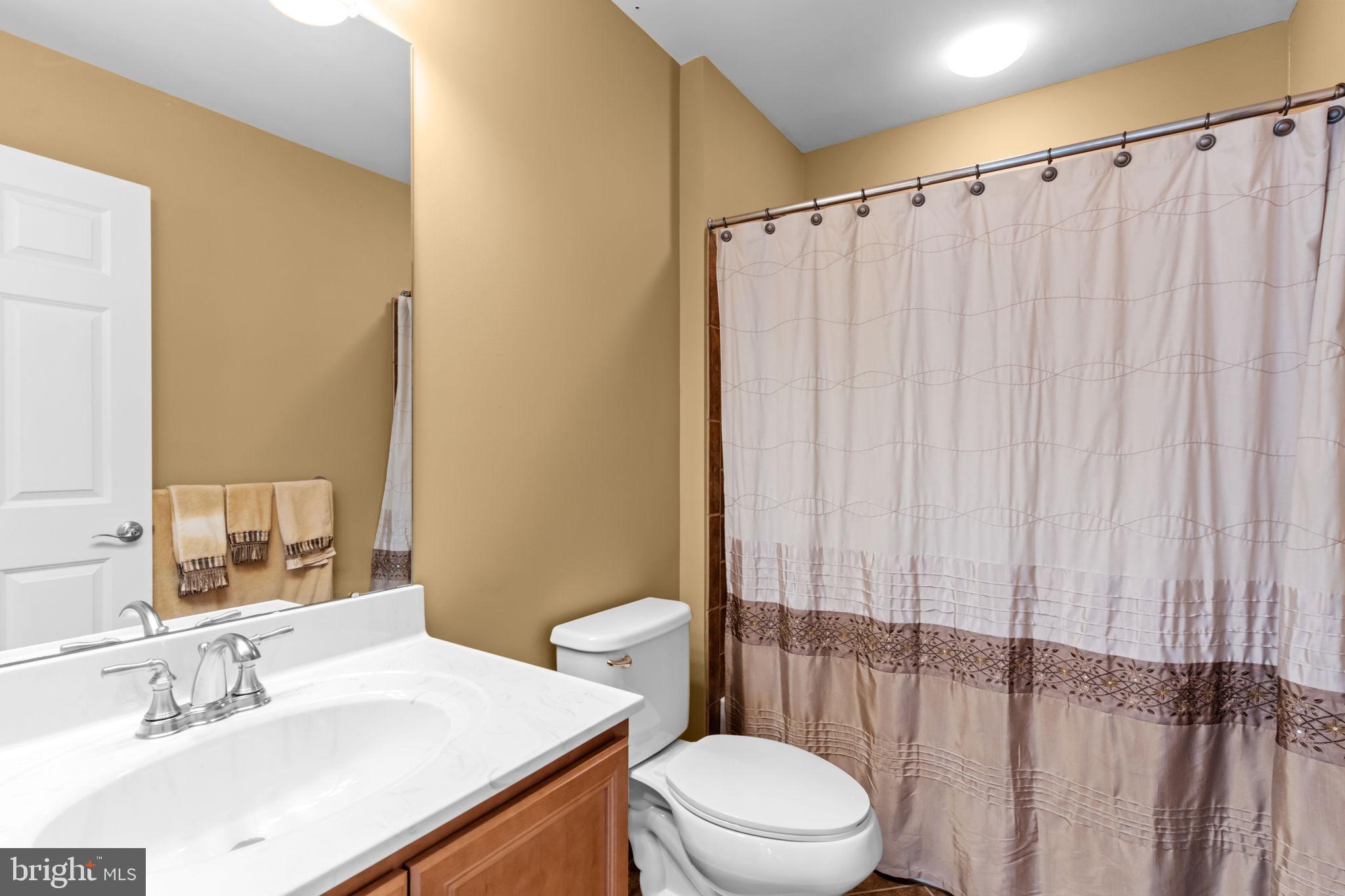 REGENCY AT YARDLEY - Residential