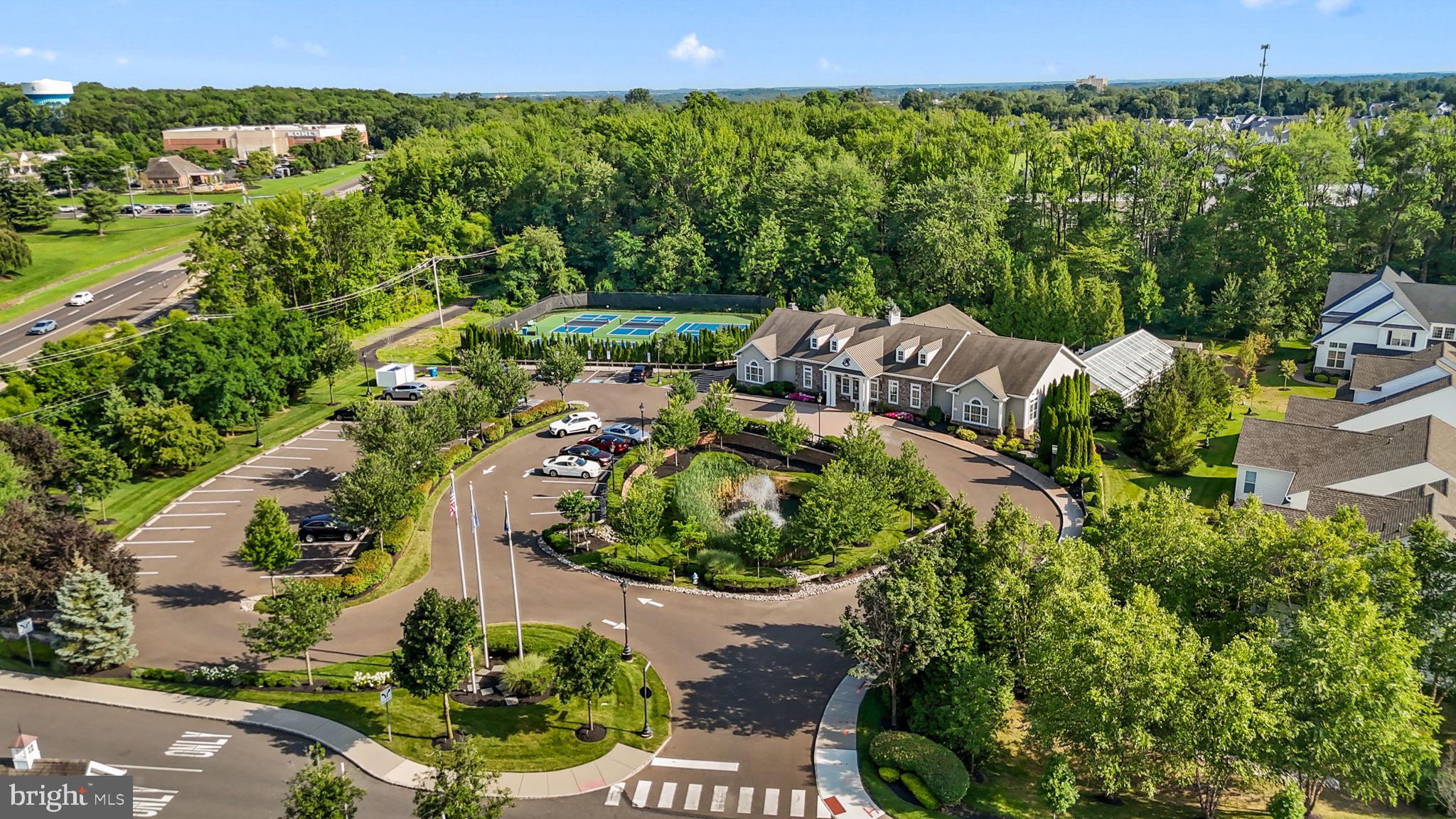 REGENCY AT YARDLEY - Residential