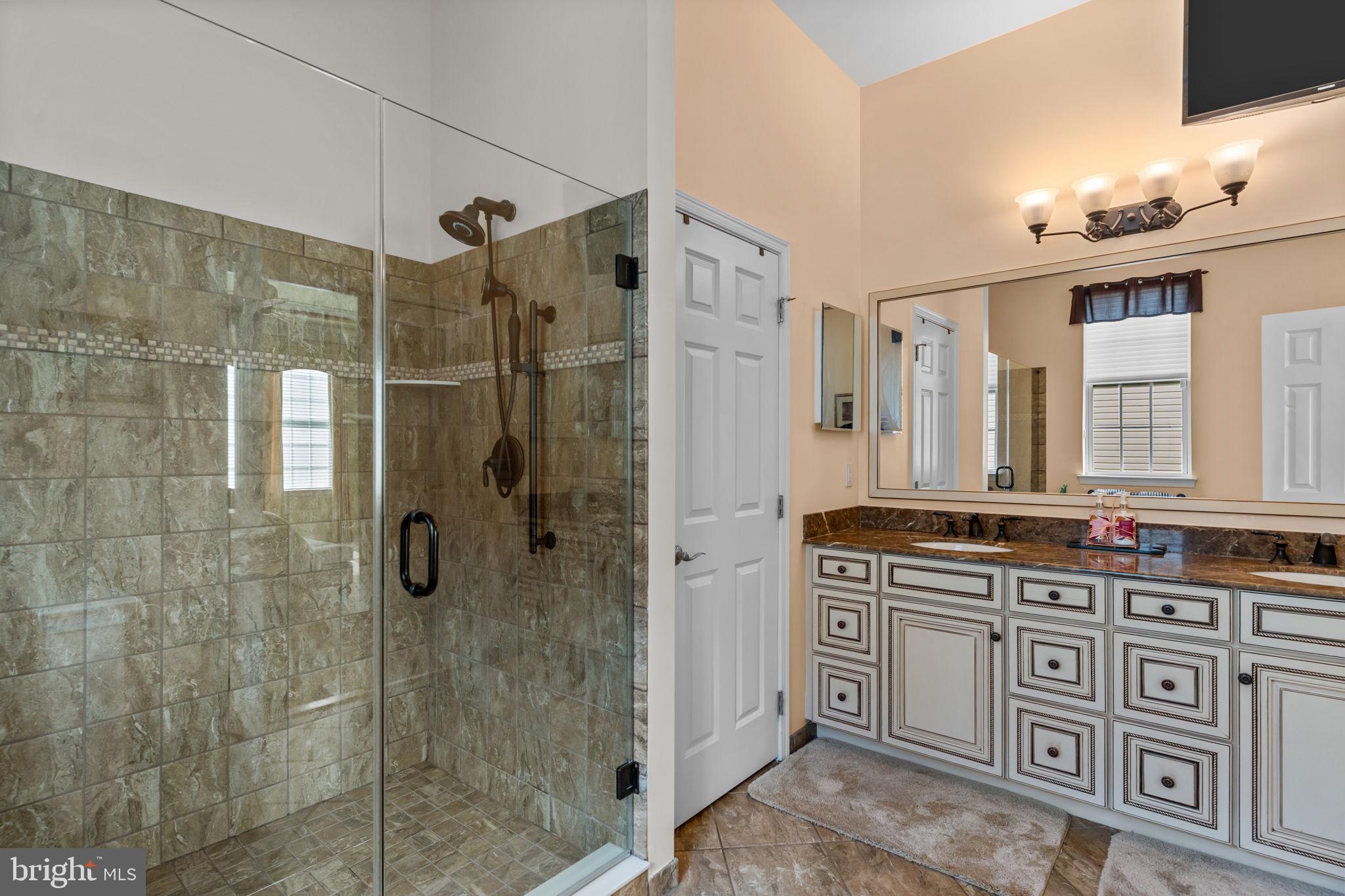 REGENCY AT YARDLEY - Residential