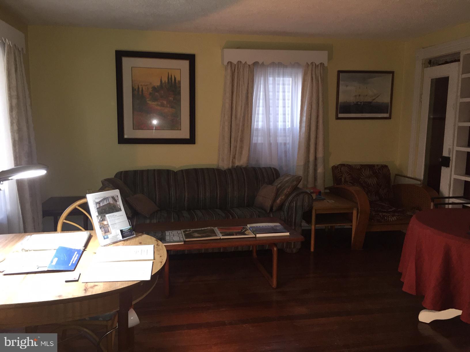 MARTINSBURG - Residential