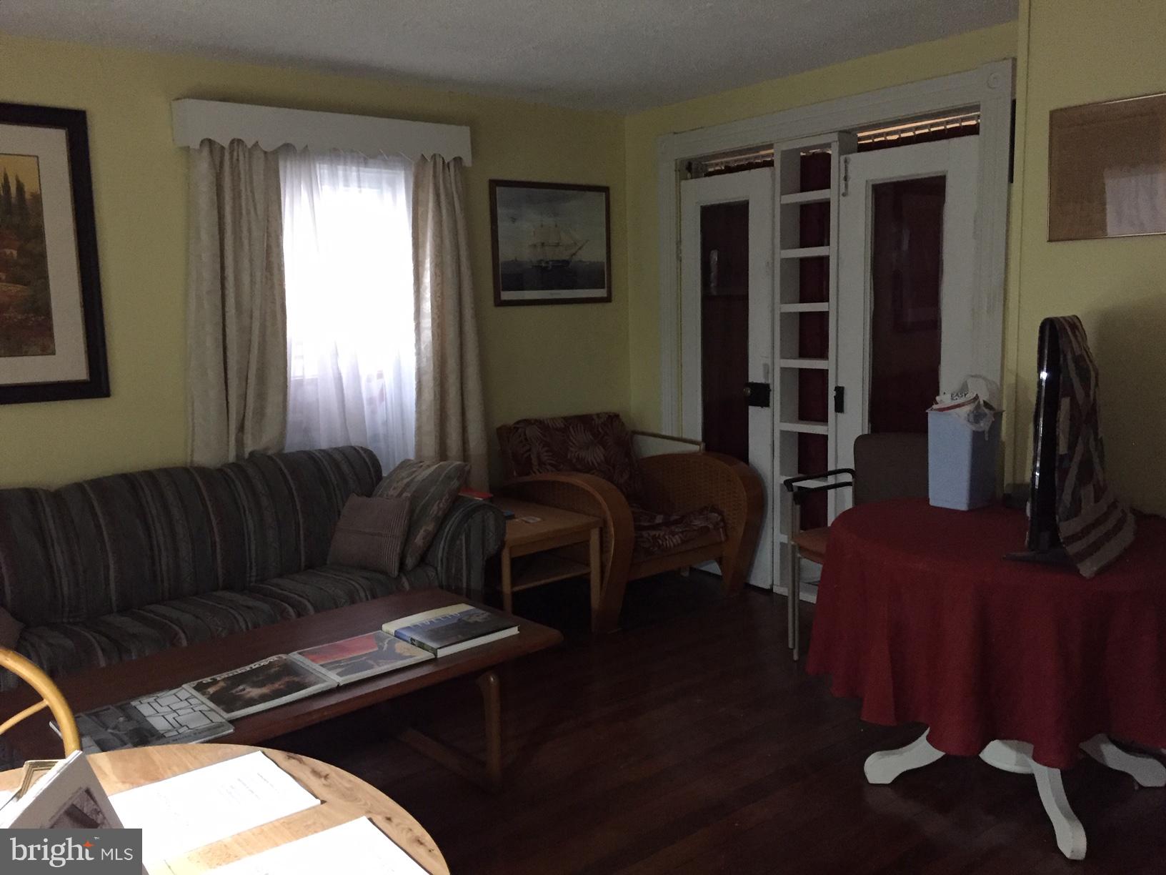 MARTINSBURG - Residential