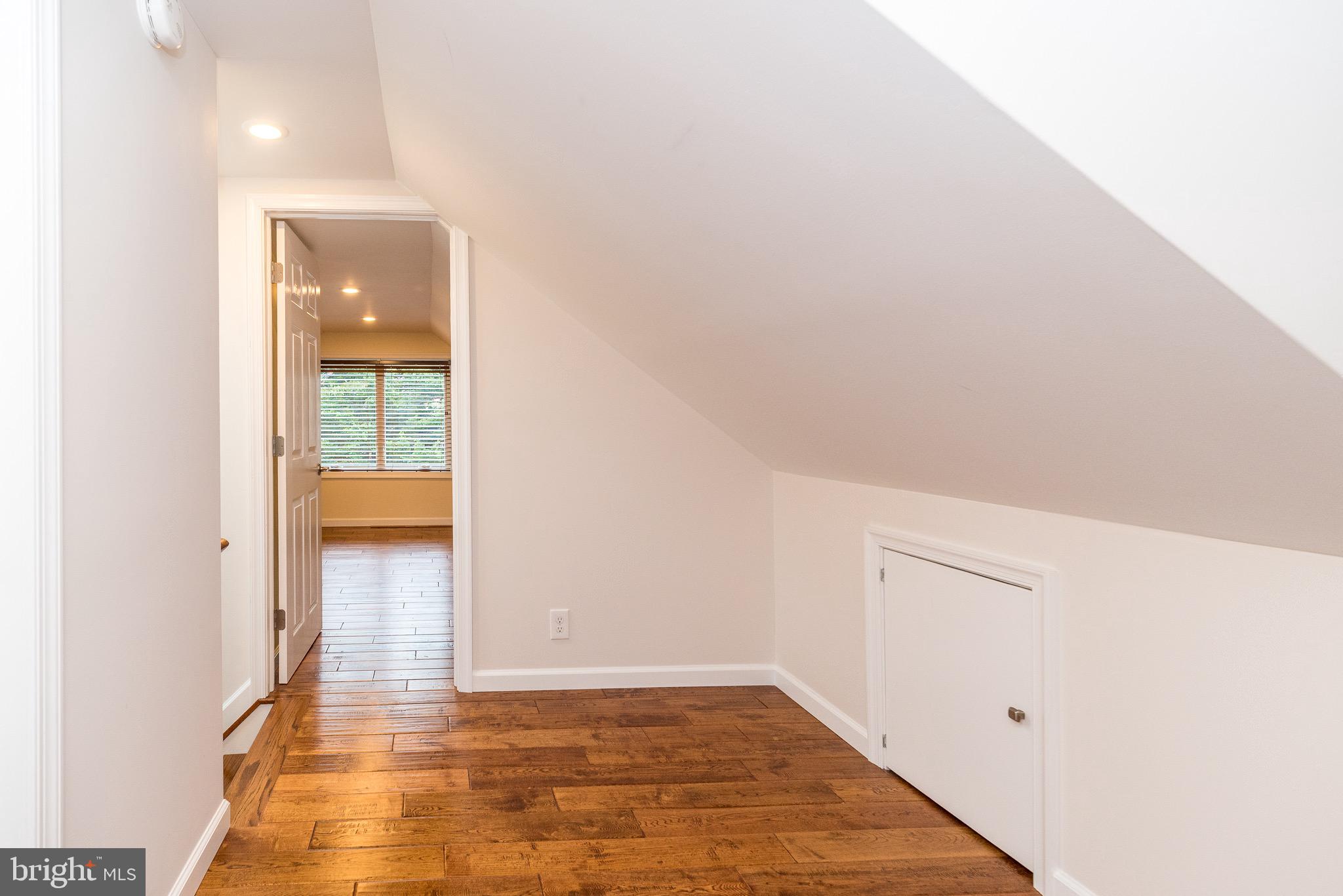 VALLEY VIEW ESTS - Residential