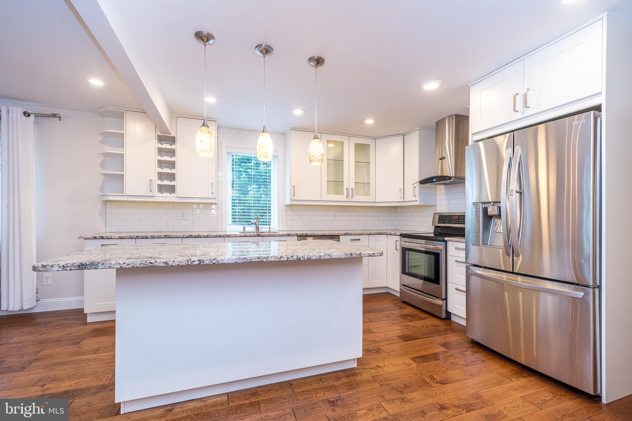 VALLEY VIEW ESTS - Residential