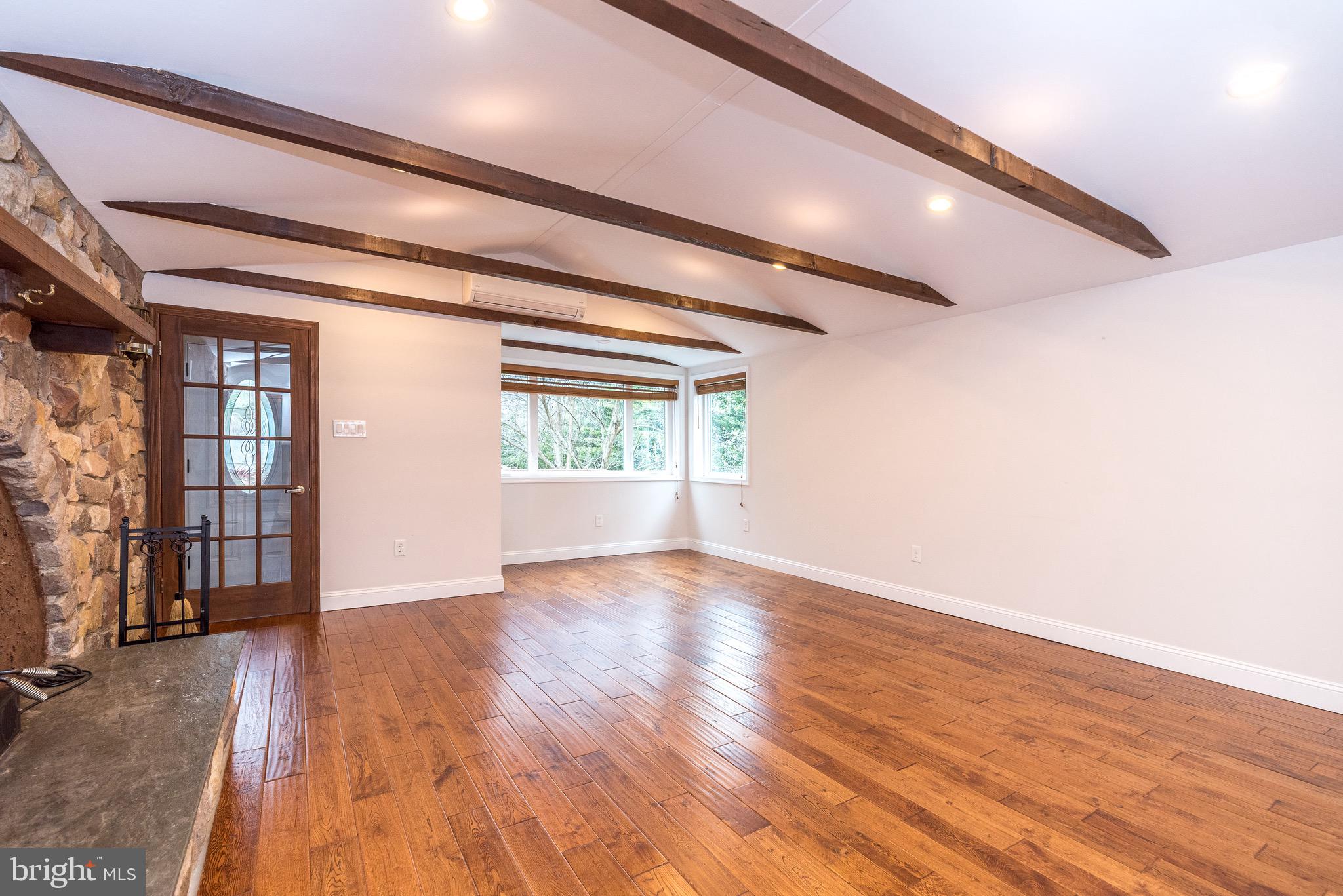 VALLEY VIEW ESTS - Residential