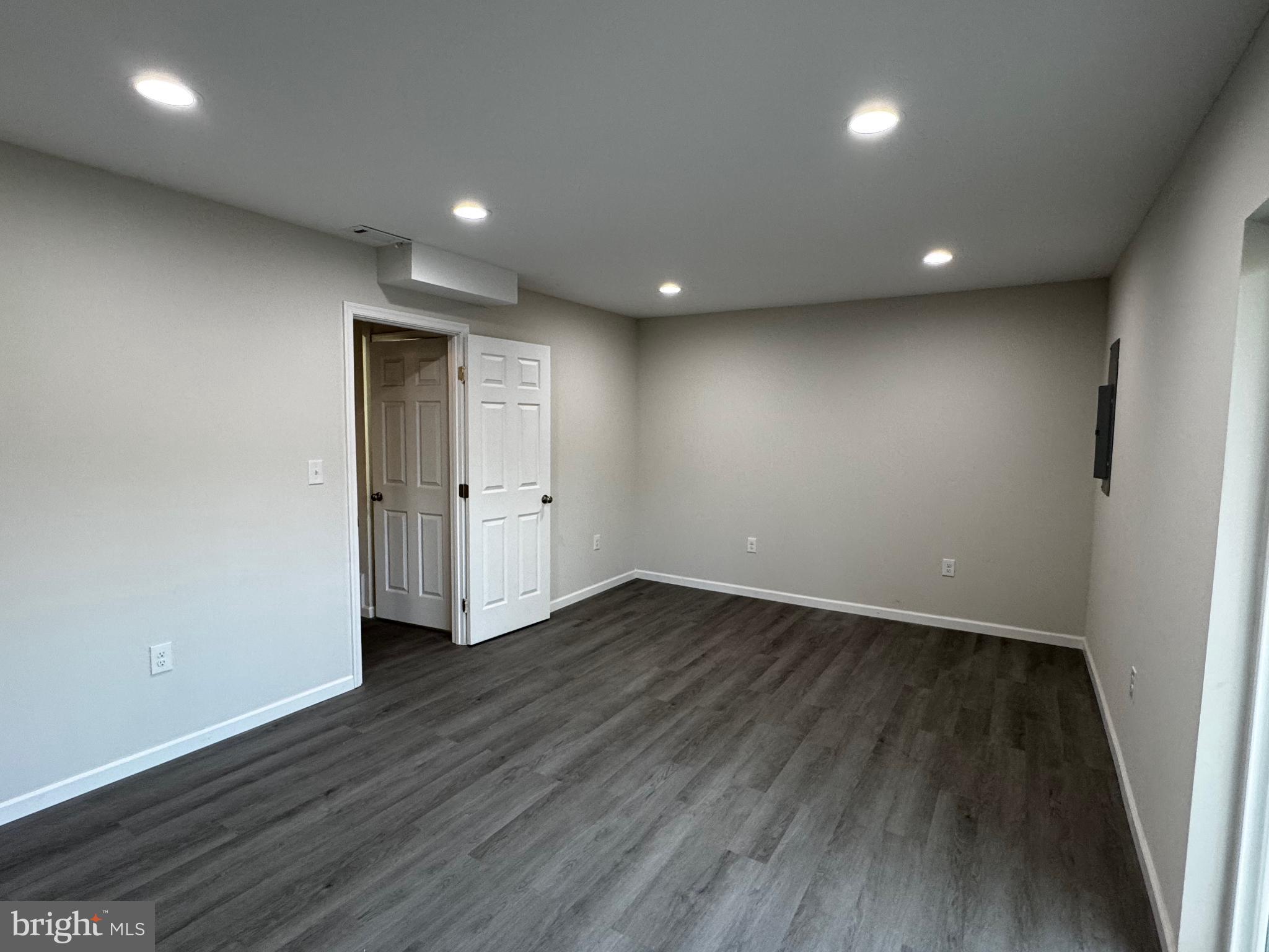 RIPPON LANDING - Residential