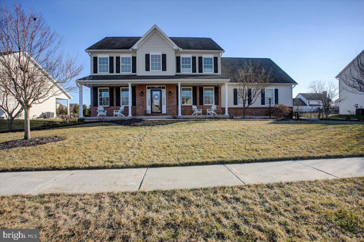 MEADOWBROOK FARMS - Residential