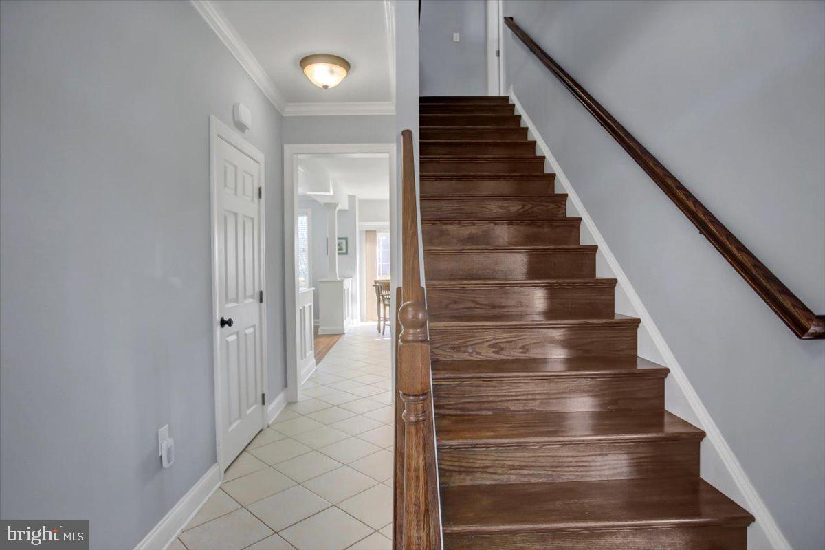 MEADOWBROOK FARMS - Residential