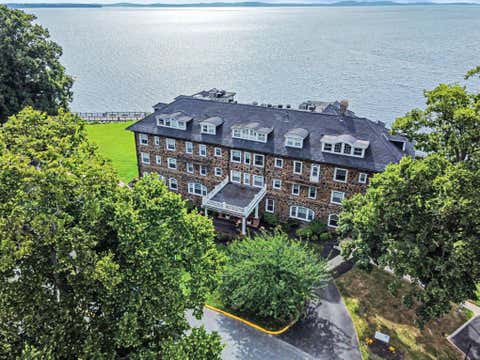 Condo For Sale - 300 Commerce Street #201<br/> Harford County, HAVRE DE GRACE, MD 21078