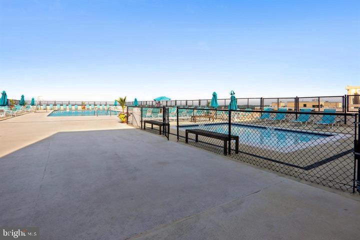 WILLOUGHBY OF CHEVY CHASE - Residential