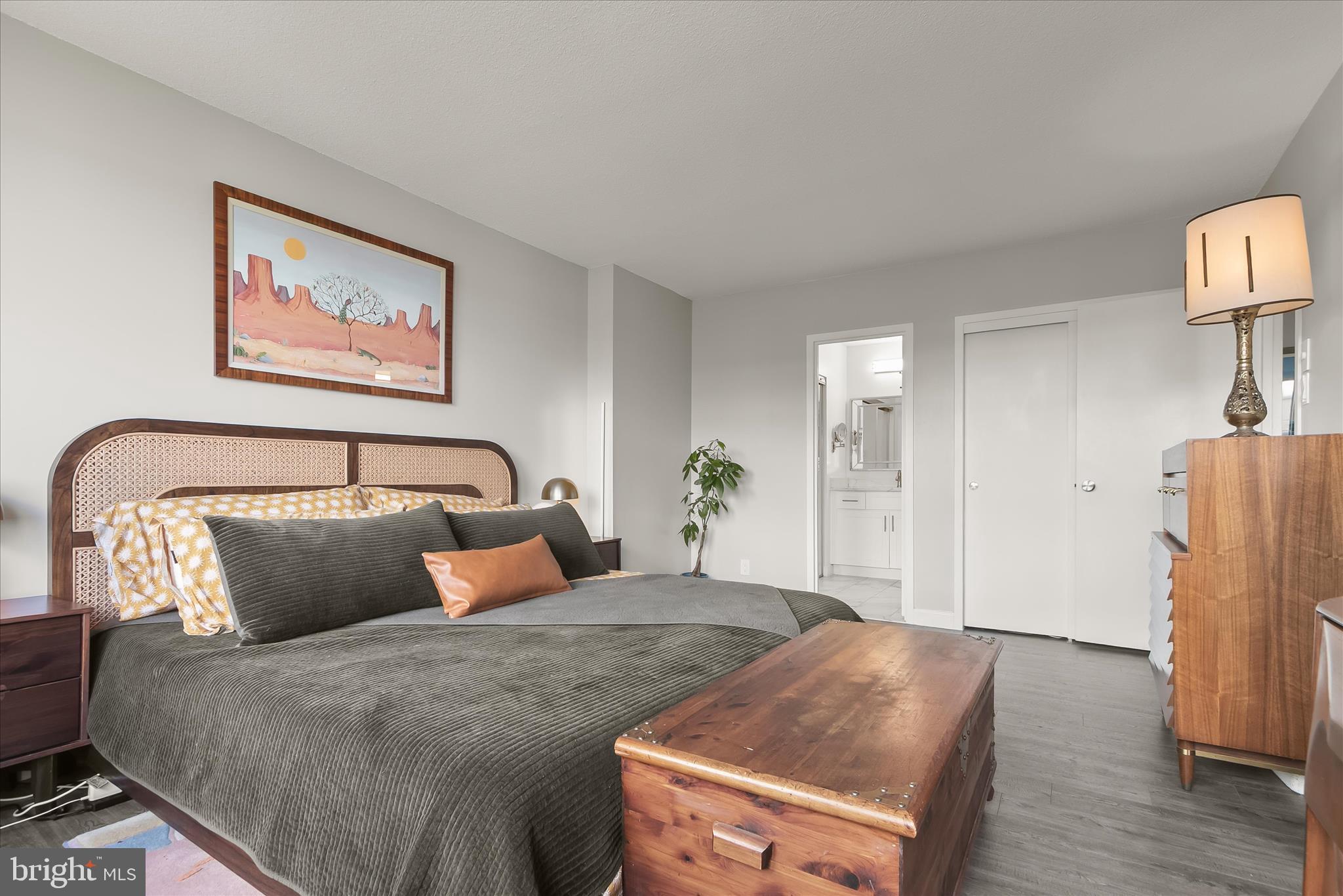 WILLOUGHBY OF CHEVY CHASE - Residential