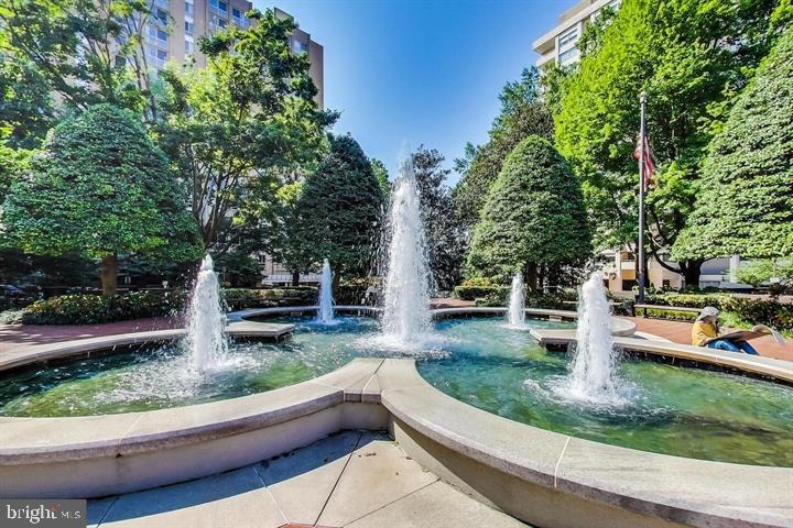 WILLOUGHBY OF CHEVY CHASE - Residential