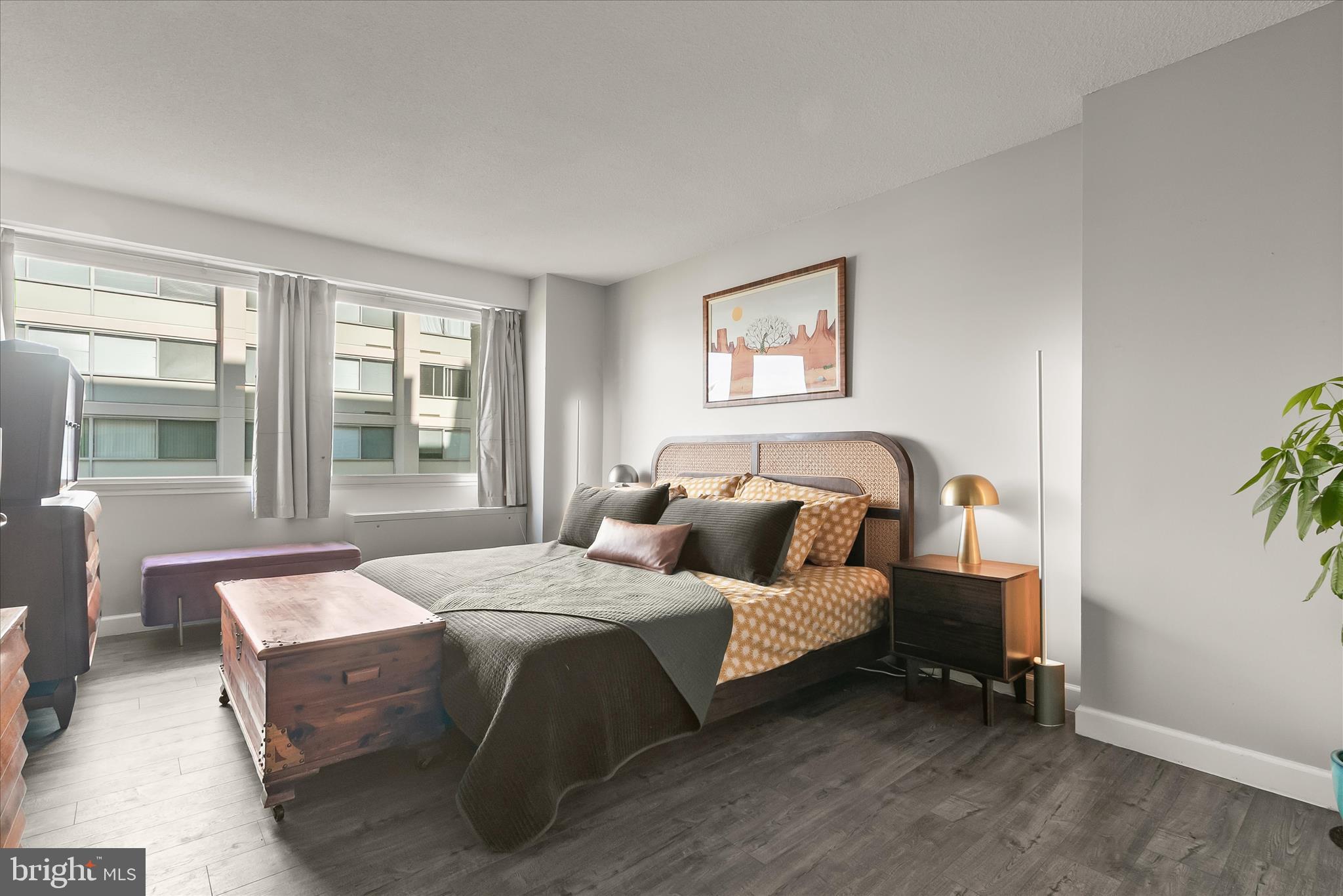 WILLOUGHBY OF CHEVY CHASE - Residential