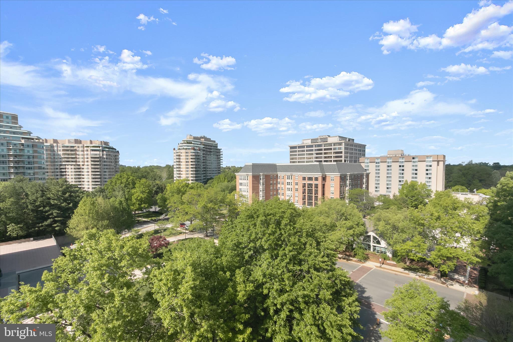 WILLOUGHBY OF CHEVY CHASE - Residential