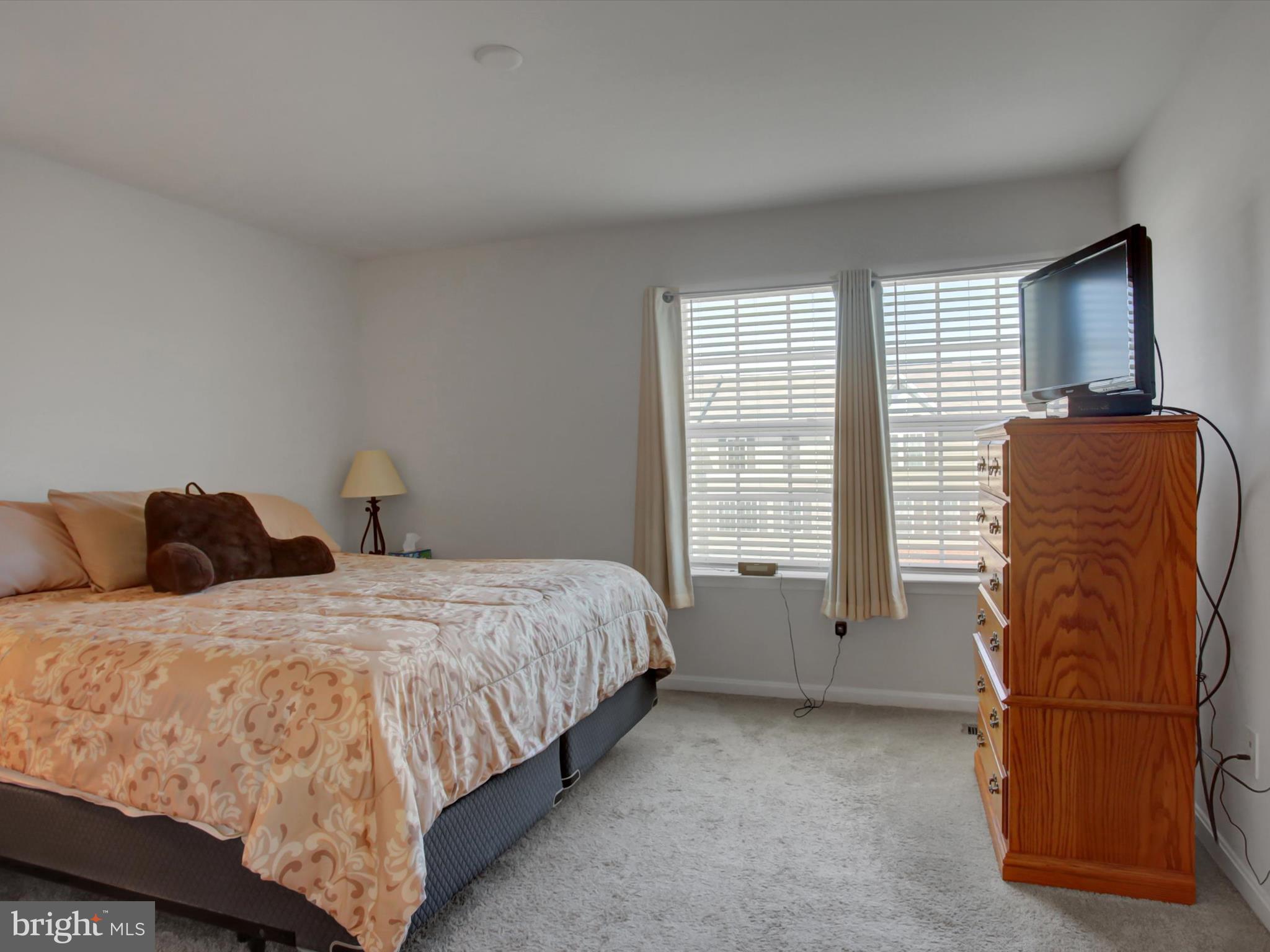 BERKELEY RIDGE - Residential