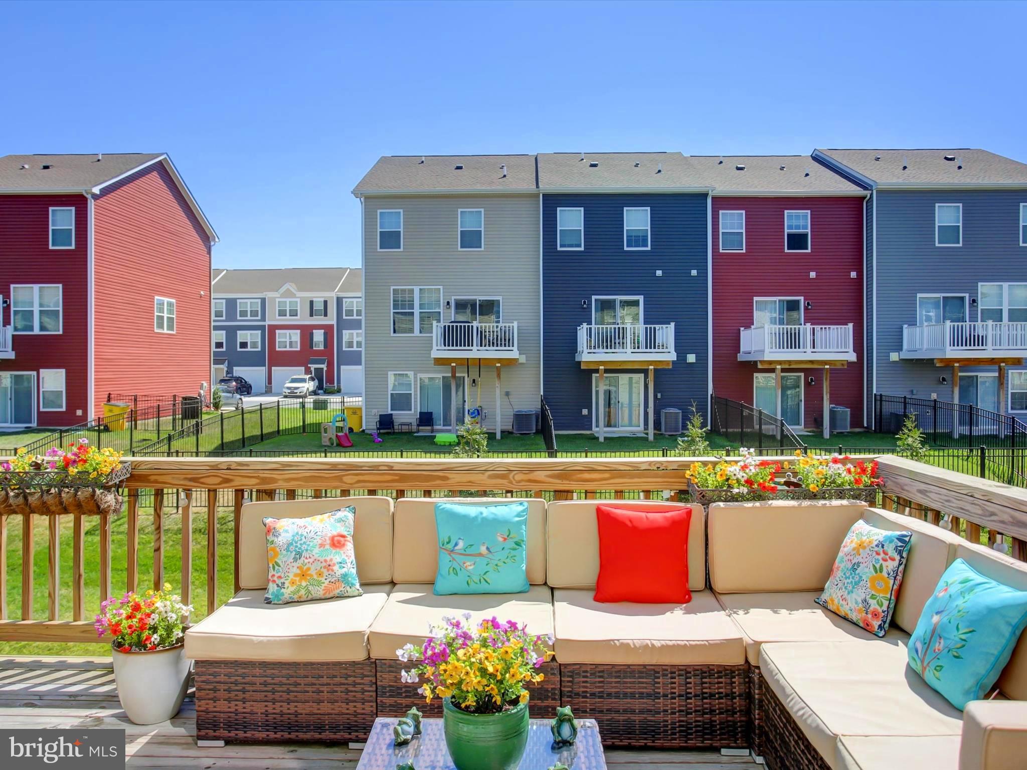 BERKELEY RIDGE - Residential