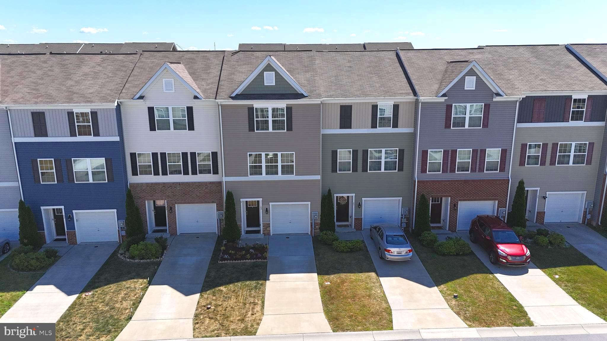 BERKELEY RIDGE - Residential