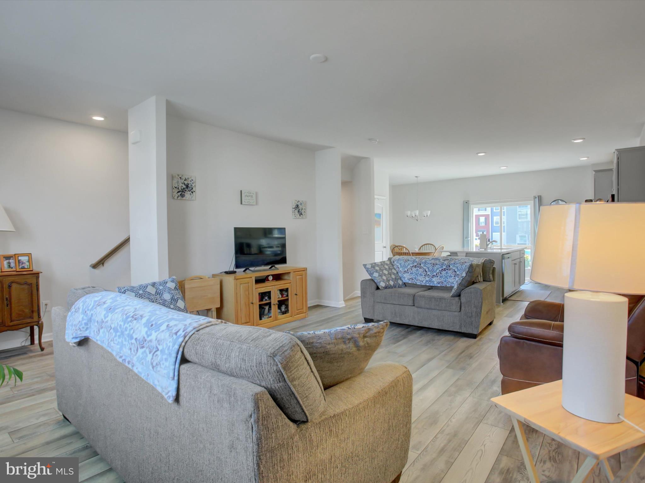 BERKELEY RIDGE - Residential