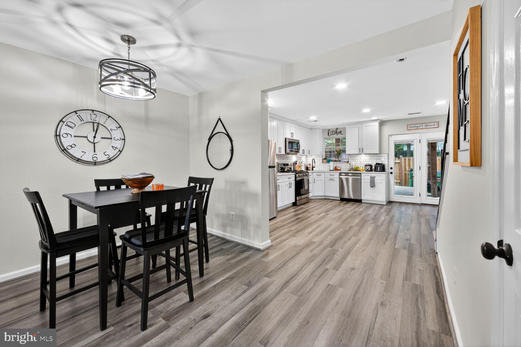 13486 GROUSERUN LANE