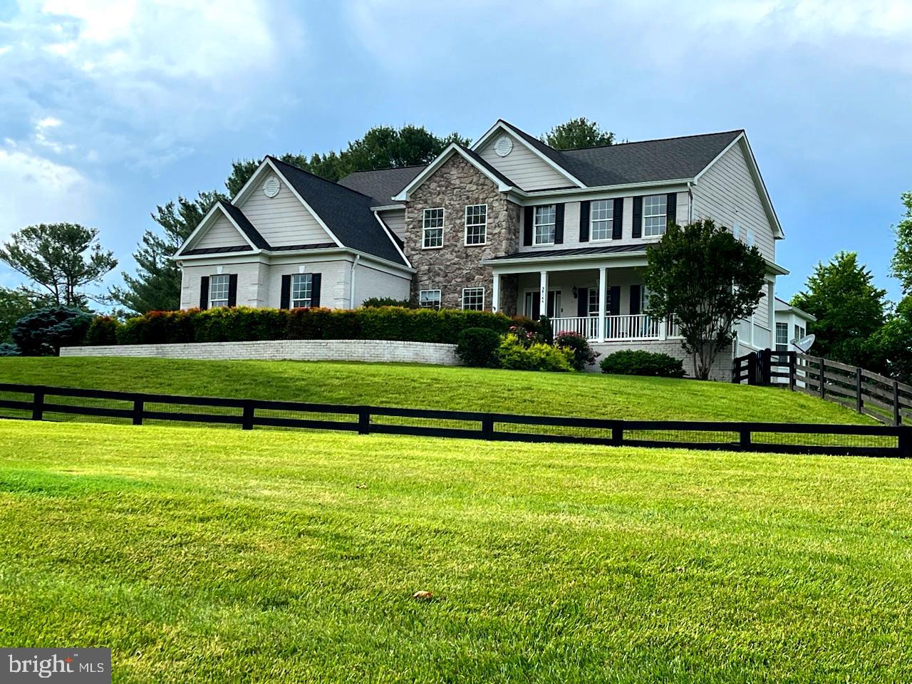 FRANCIS FARM - Residential