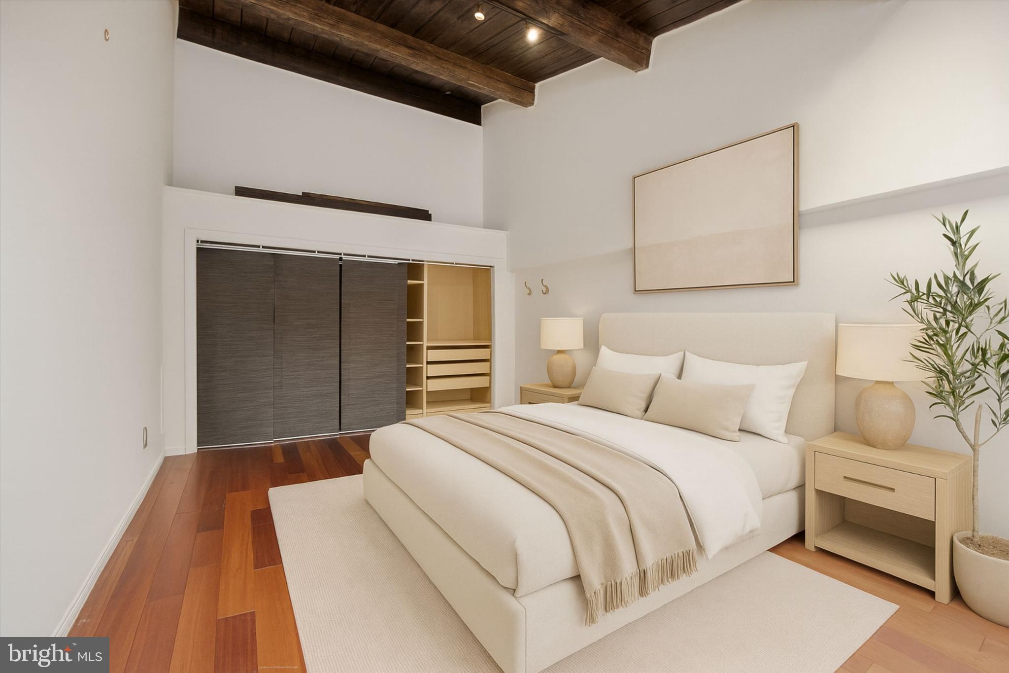 FAIRMOUNT - Residential