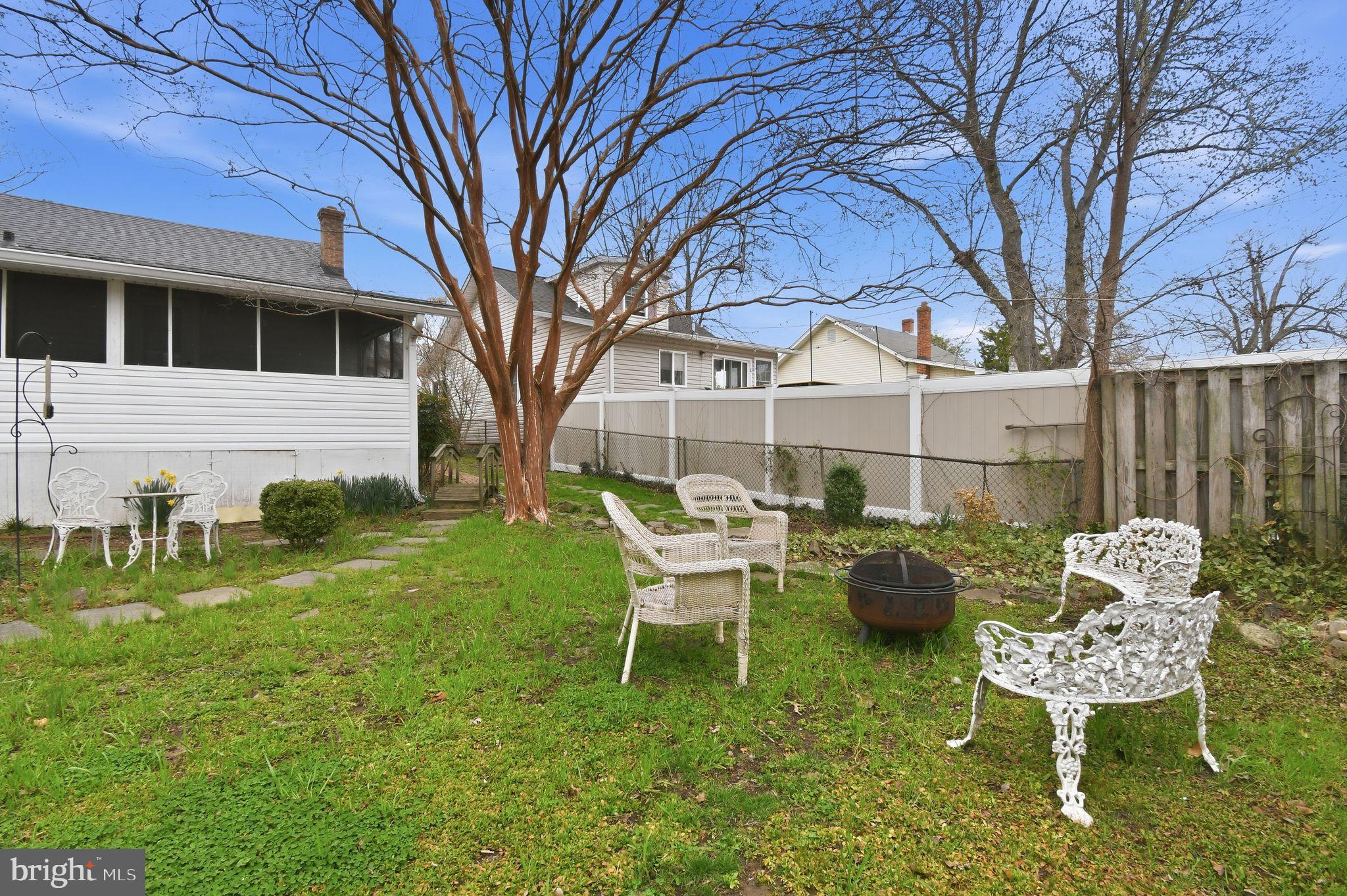 NORTH CHESAPEAKE BEACH - Residential