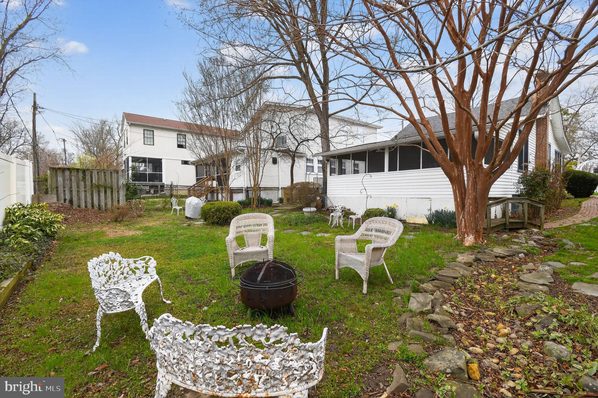 NORTH CHESAPEAKE BEACH - Residential