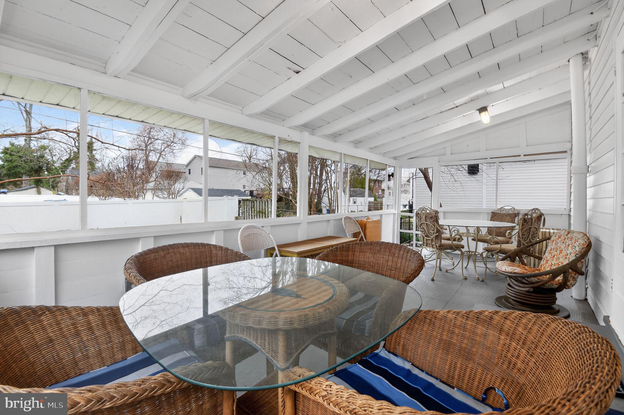 NORTH CHESAPEAKE BEACH - Residential