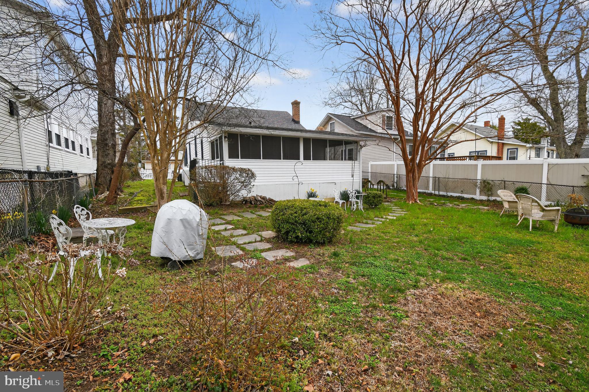 NORTH CHESAPEAKE BEACH - Residential