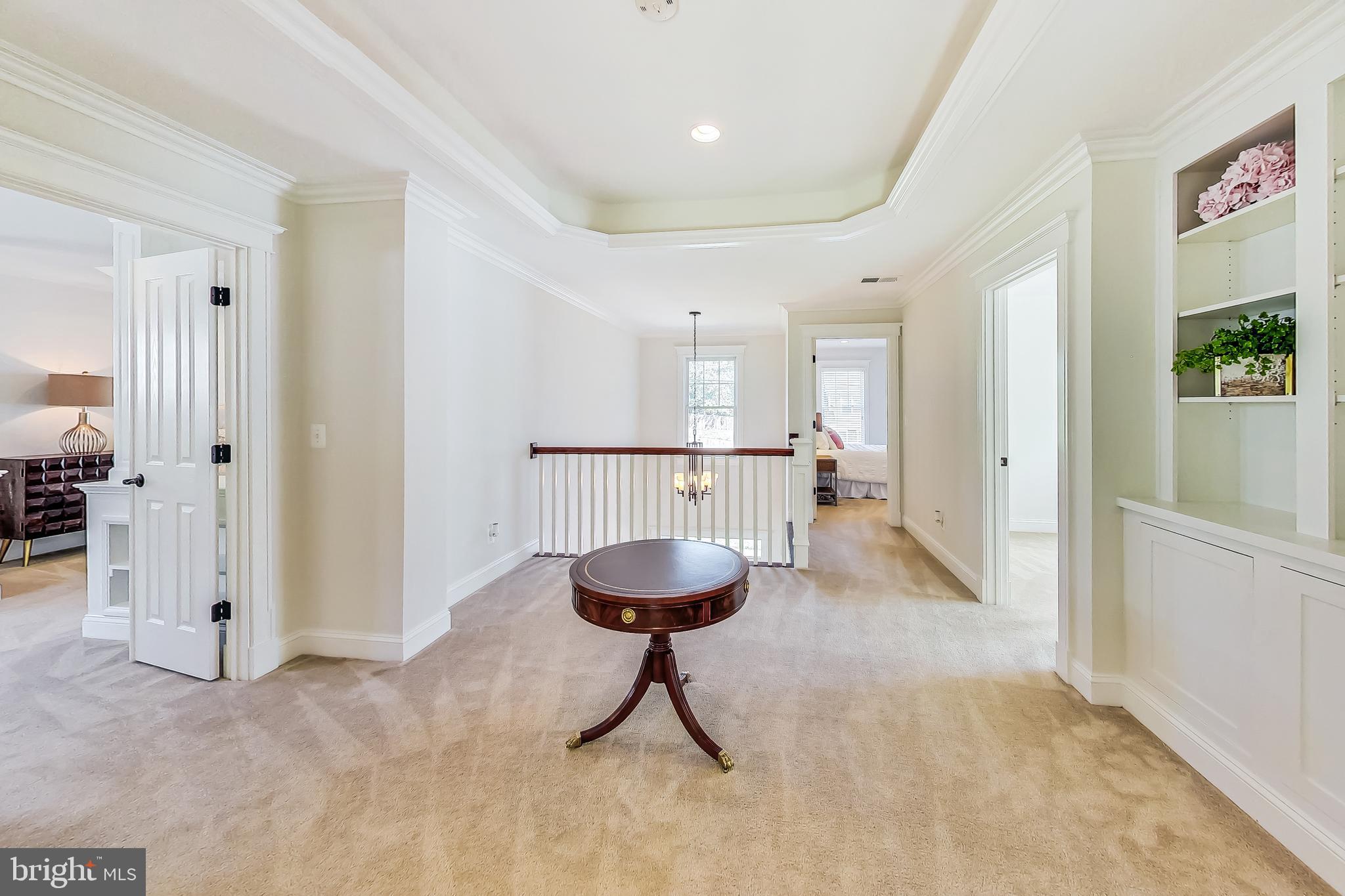 VIENNA WOODS - Residential