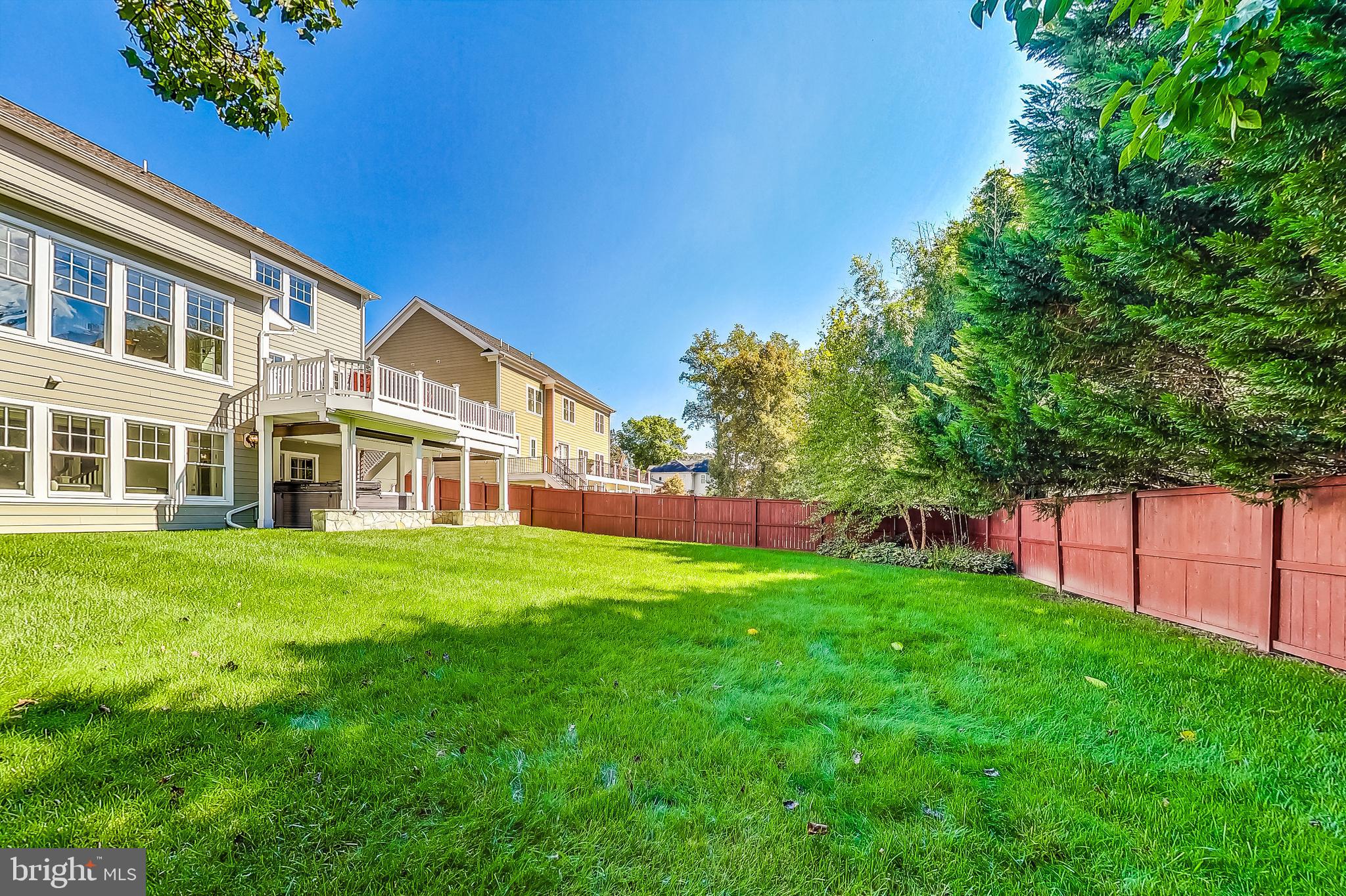 VIENNA WOODS - Residential