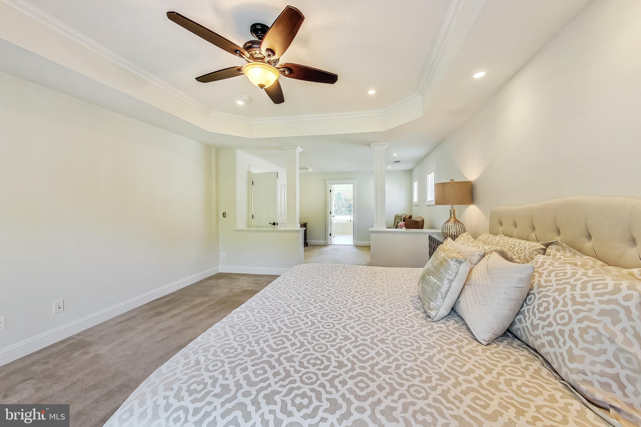 VIENNA WOODS - Residential