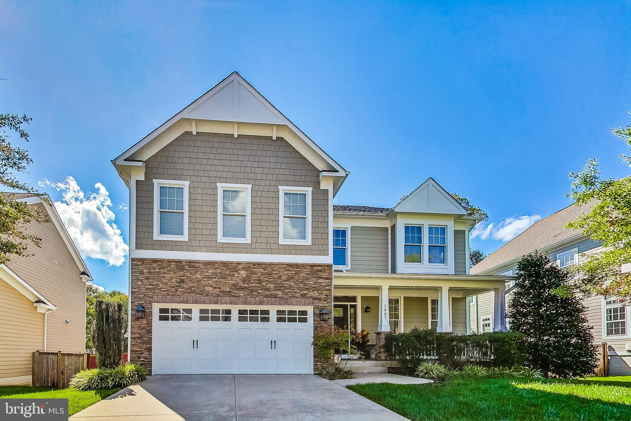 VIENNA WOODS - Residential