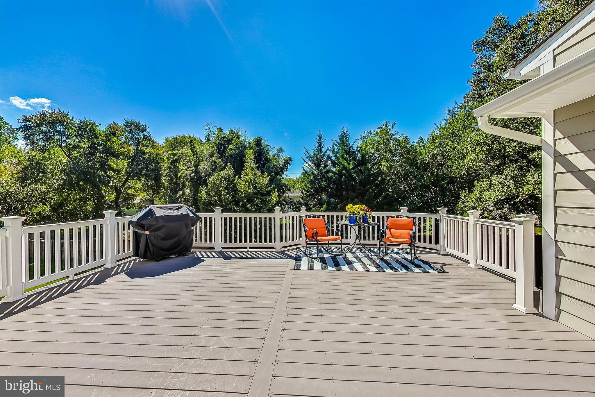 VIENNA WOODS - Residential