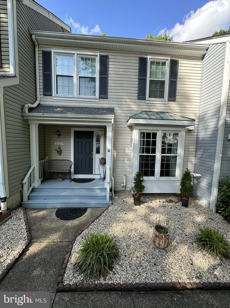 FOREST VIEW - Residential Lease