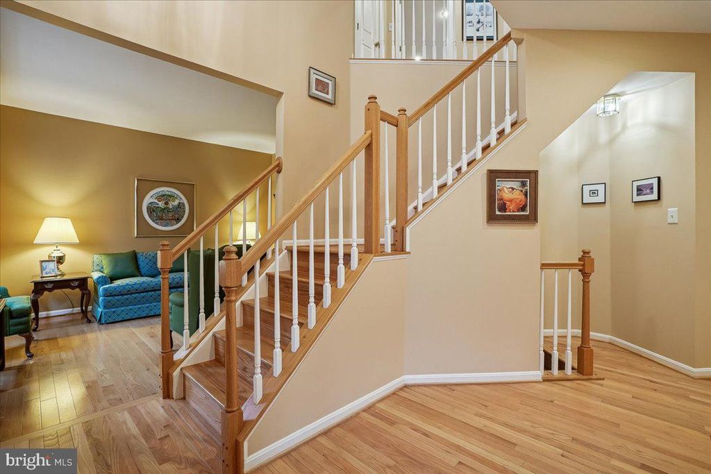 Photo of 9804 Cresence Way, FAIRFAX, VA 22032 (MLS # VAFC2007858)