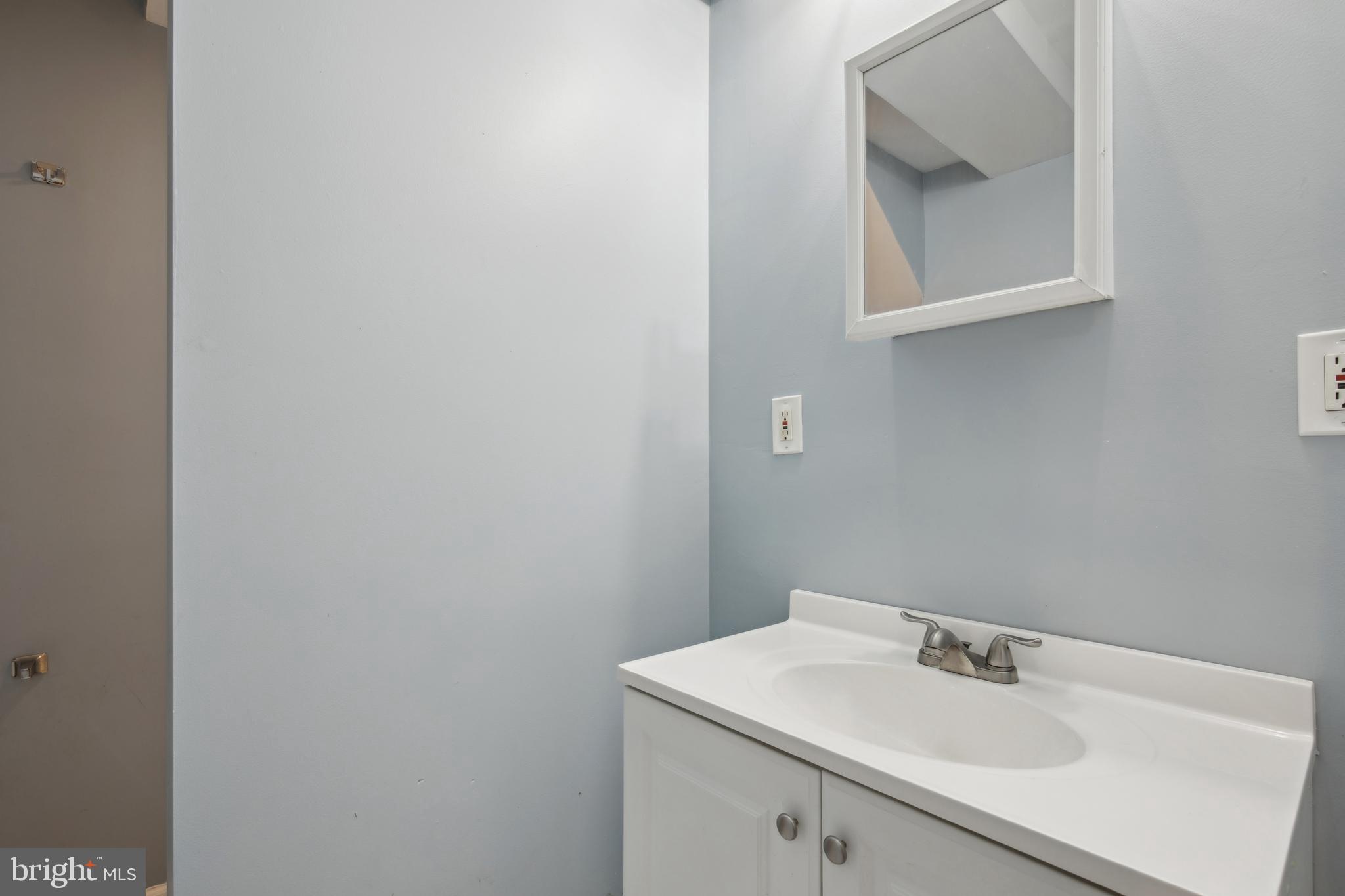 RIDGELEIGH - Residential