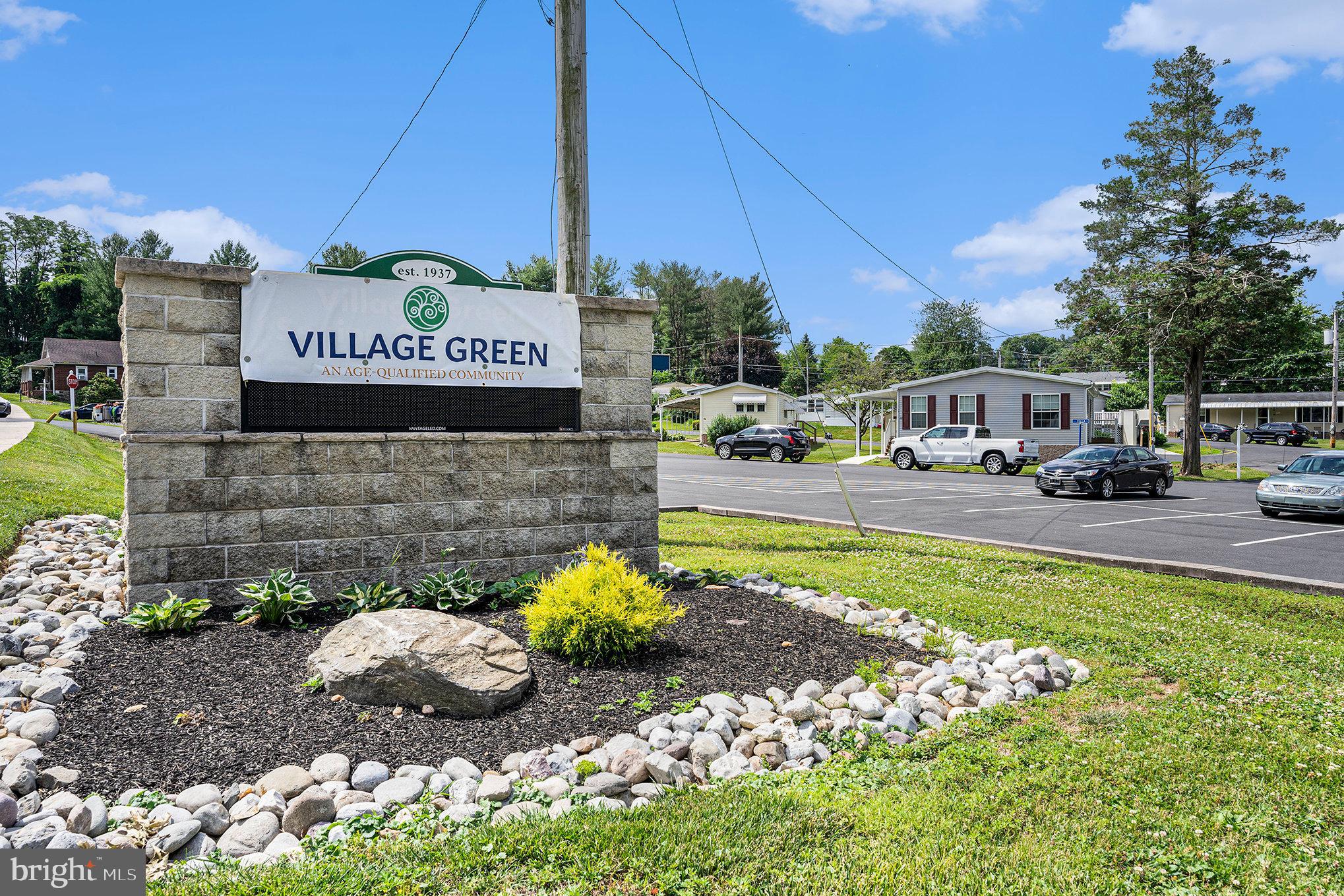 VILLAGE GREEN - Residential