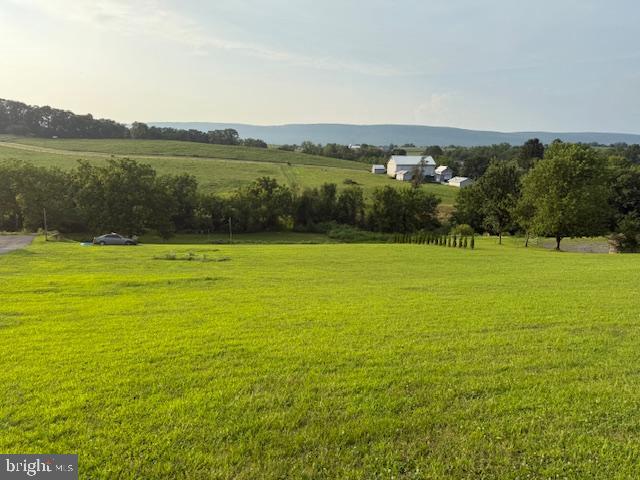 276 A SKYLINE DRIVE