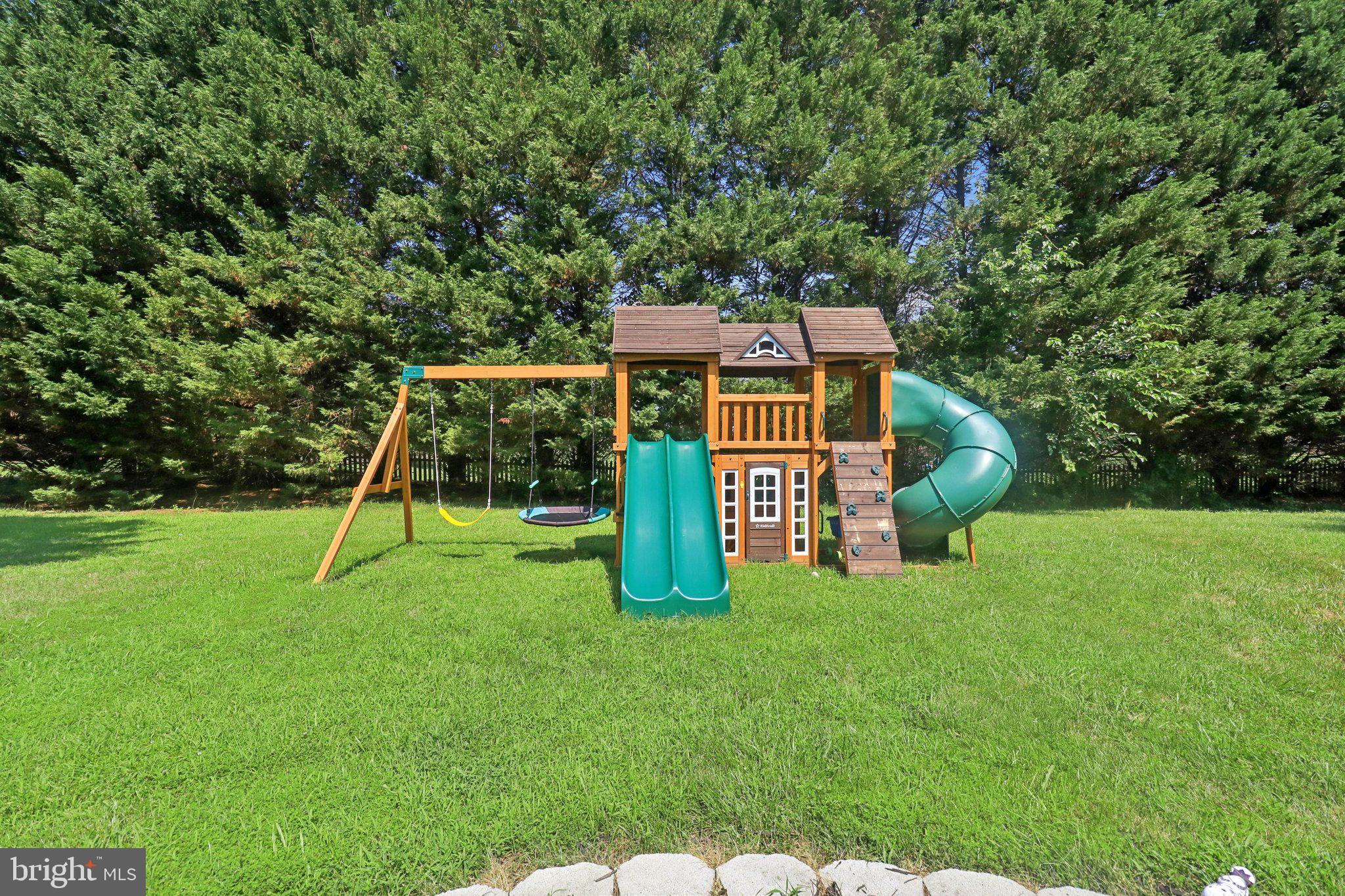 ARBOR GREENE - Residential