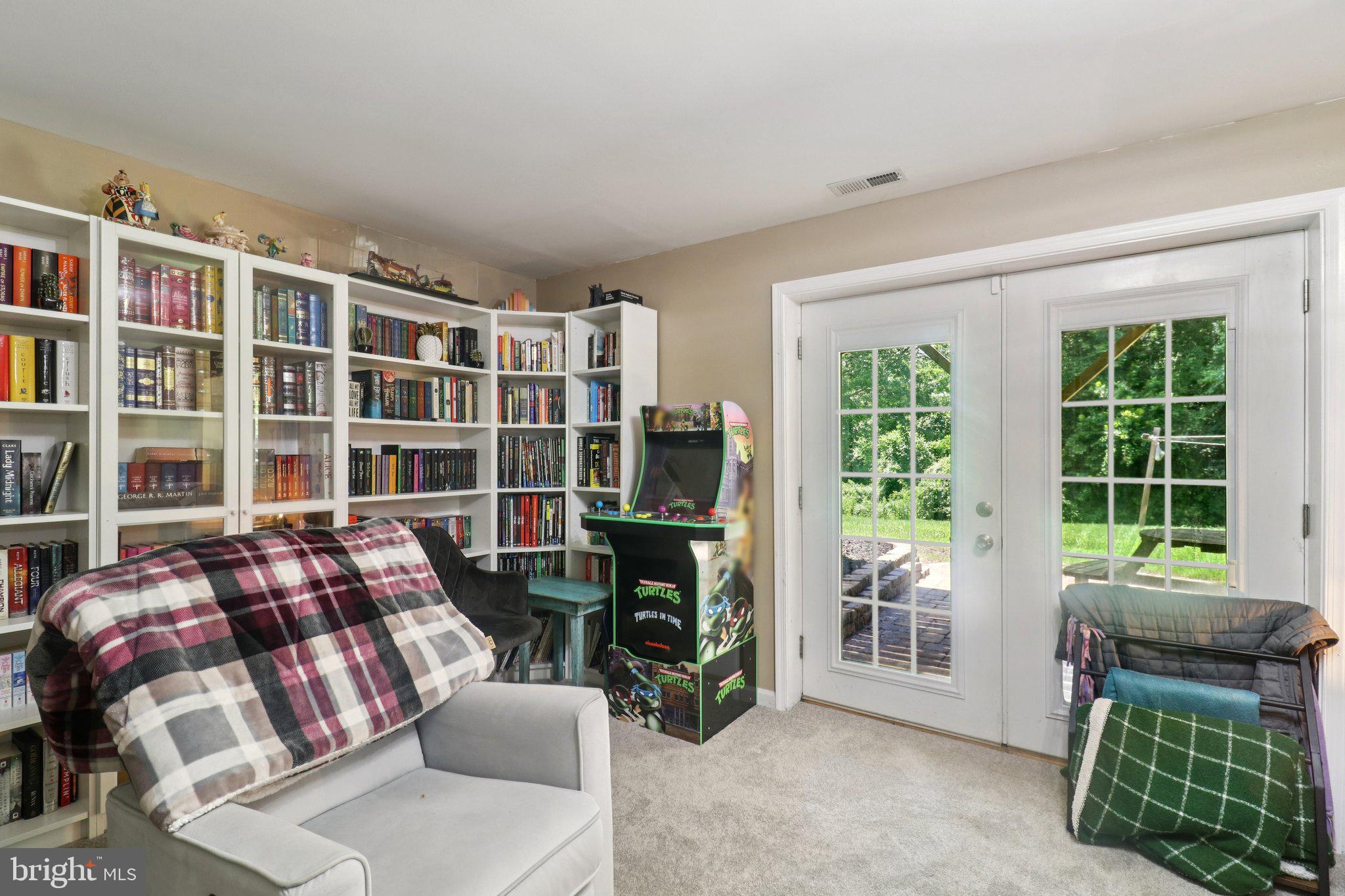 ARBOR GREENE - Residential
