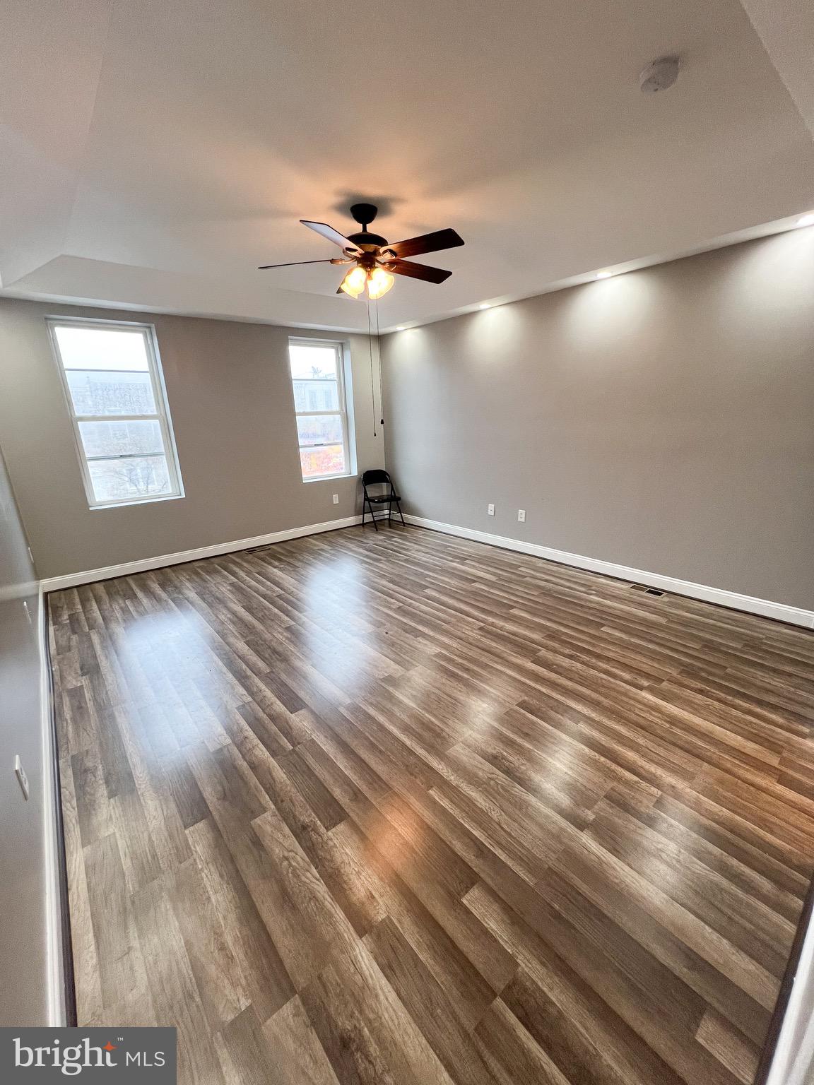 HIGHLANDTOWN - Residential