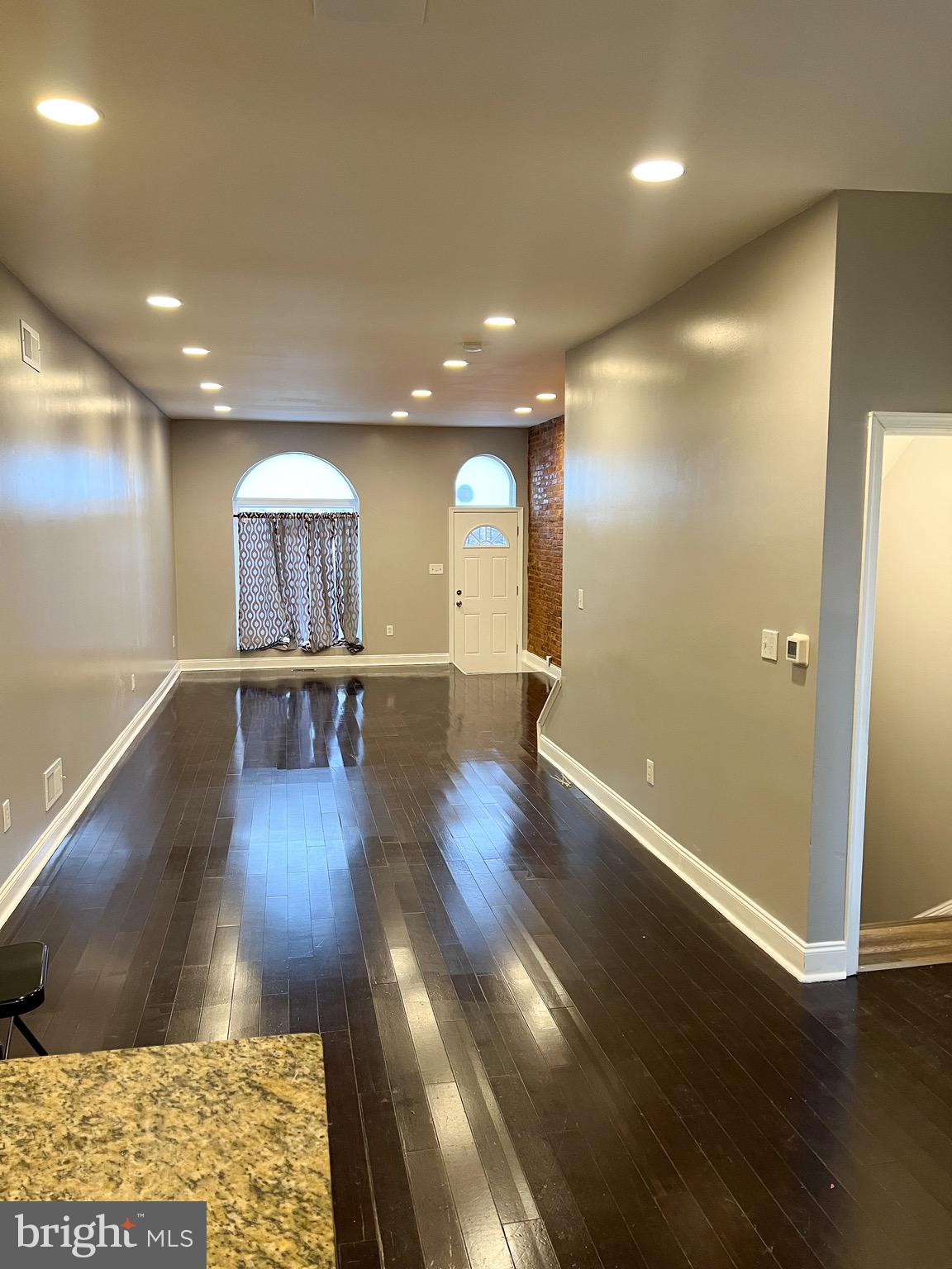 HIGHLANDTOWN - Residential