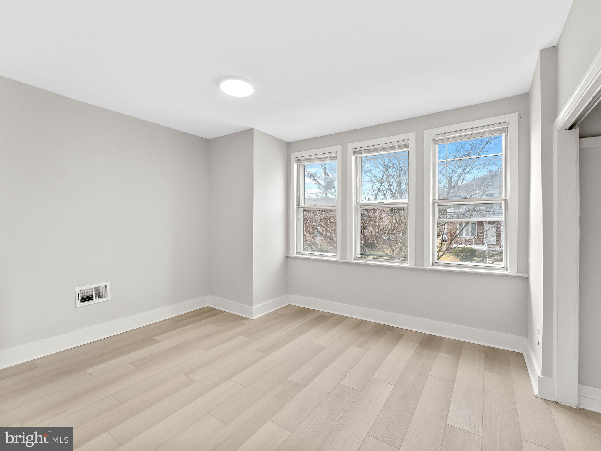 RHAWNHURST - Residential