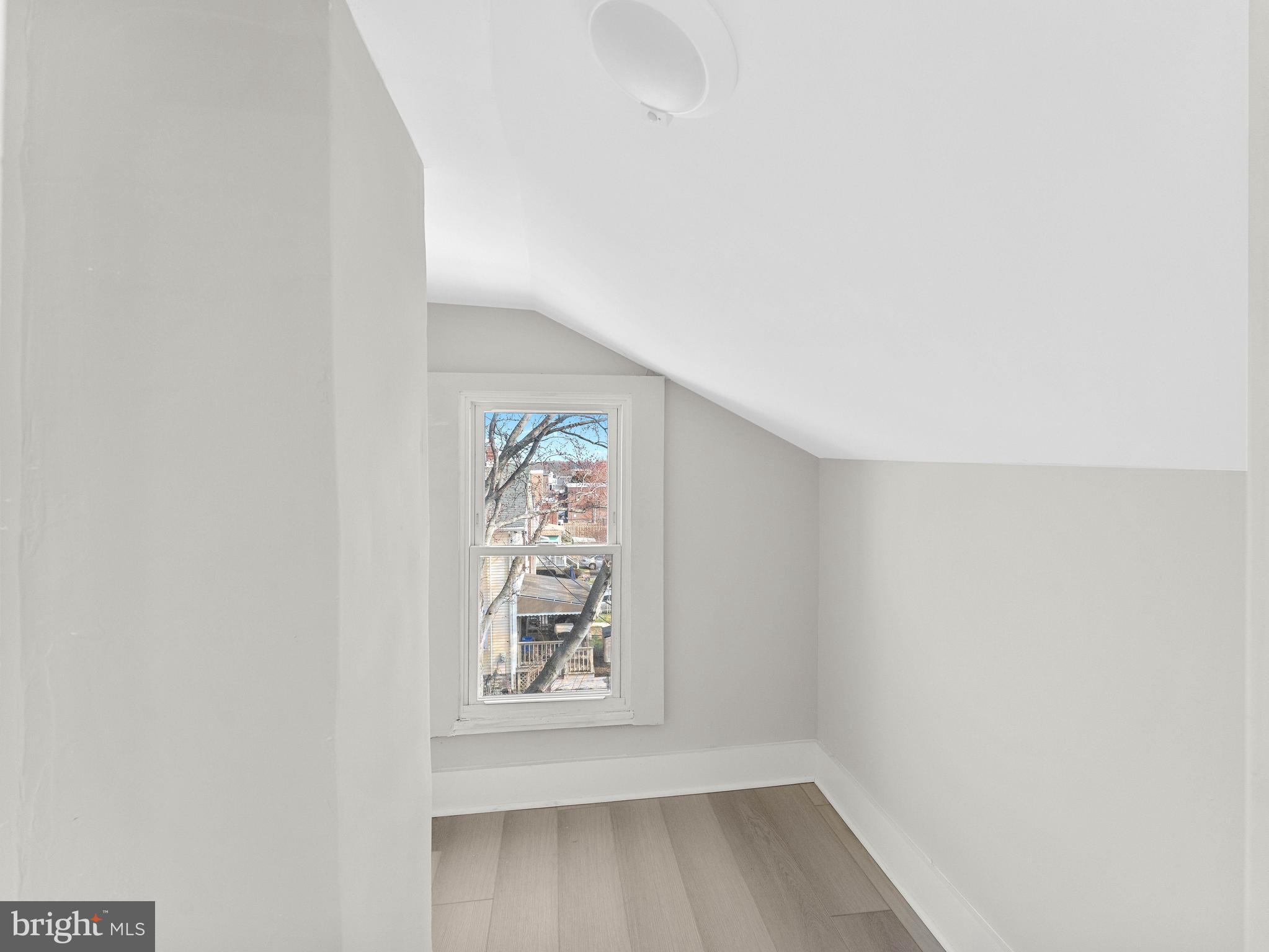 RHAWNHURST - Residential