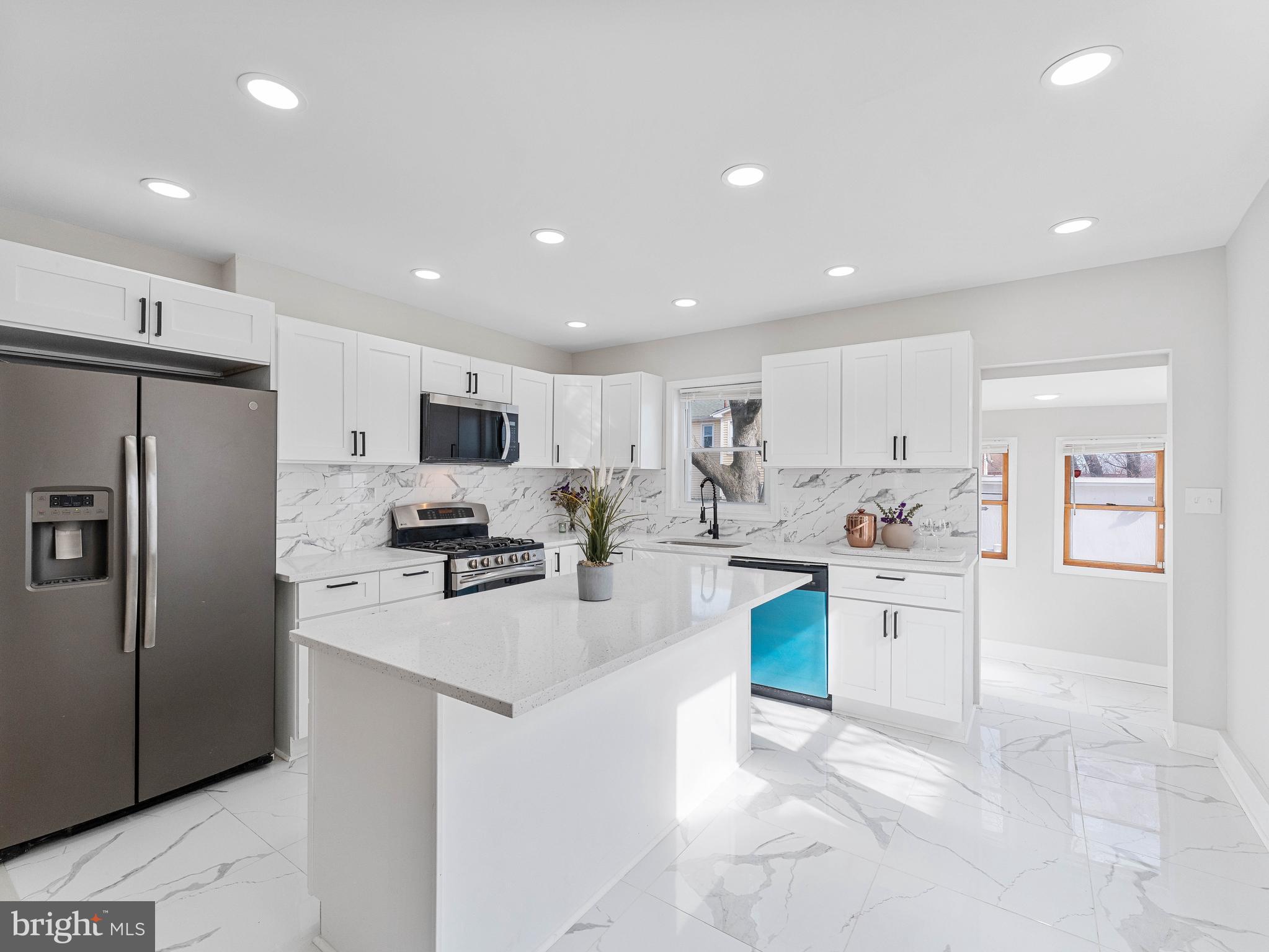 RHAWNHURST - Residential