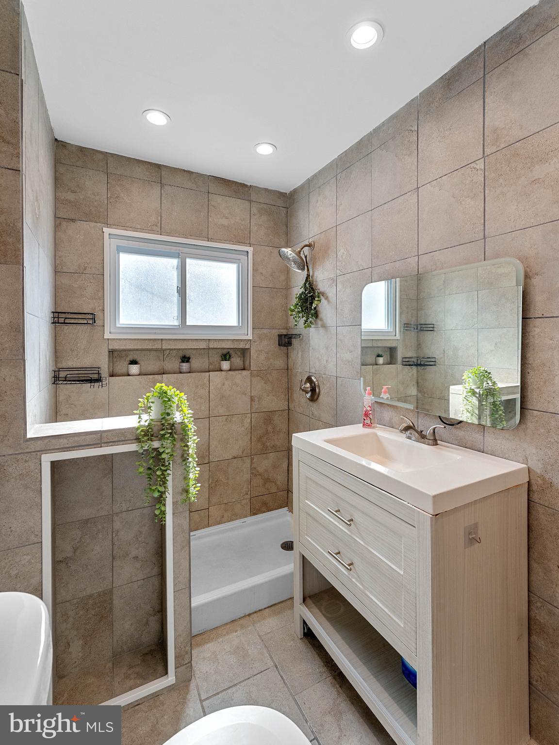 RHAWNHURST - Residential