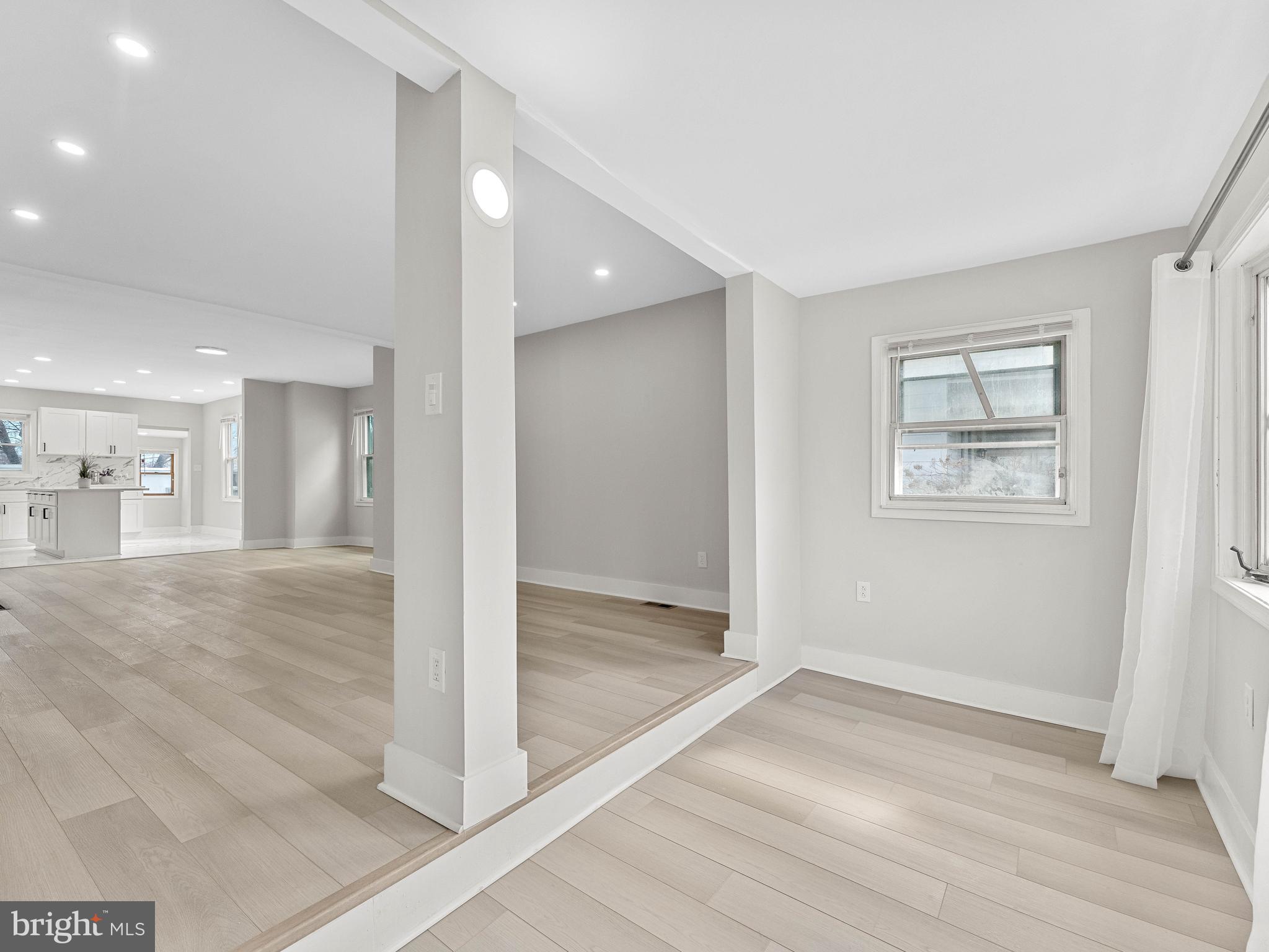 RHAWNHURST - Residential