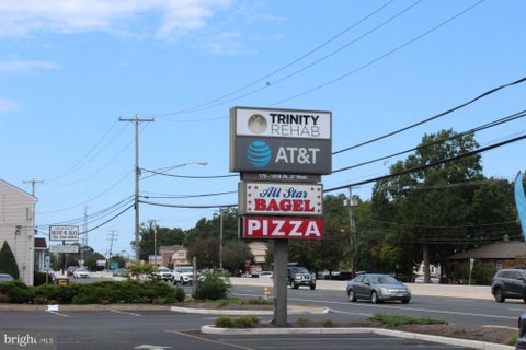 Photo of 179 Rt-37 W, TOMS RIVER, NJ 08755 (MLS # NJOC2045468)