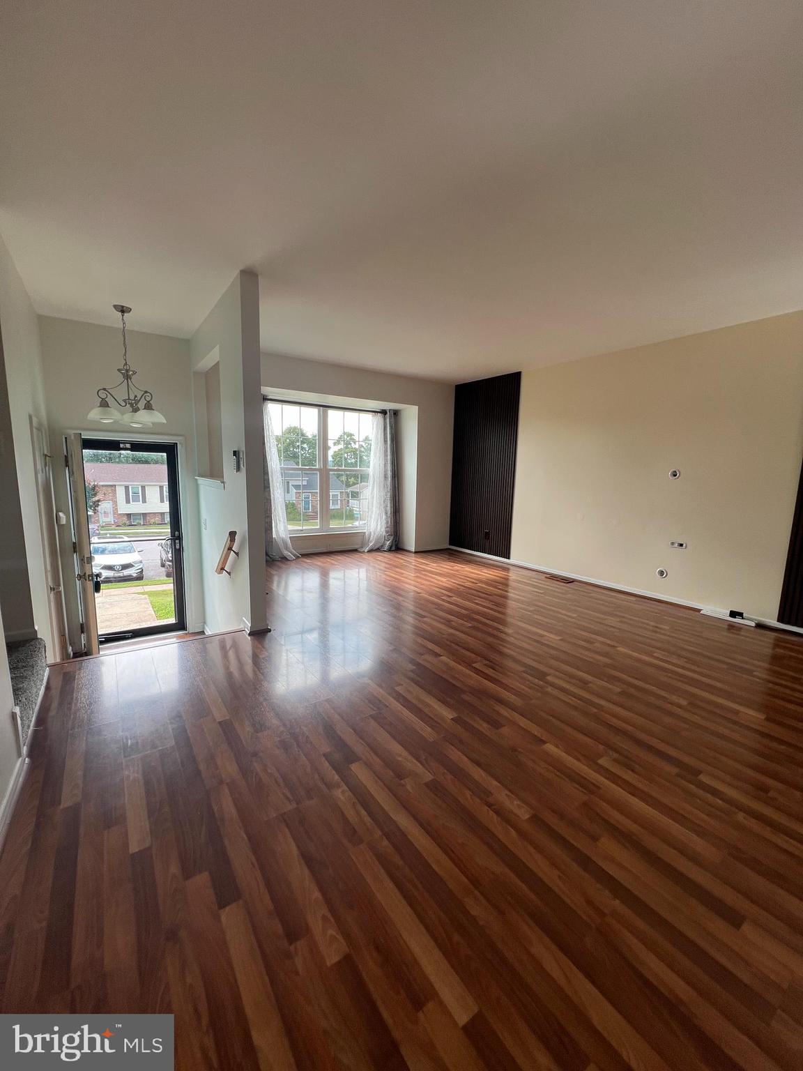 2057 PUTNAM ROAD